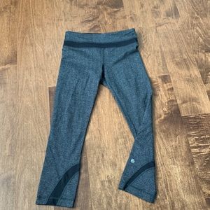 Lululemon Cropped Leggings - Herringbone